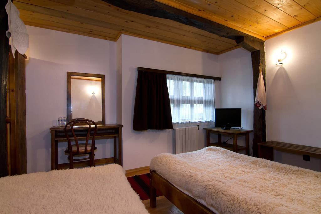 Dedovite Kashti Hotell Stefanovo  Rom bilde
