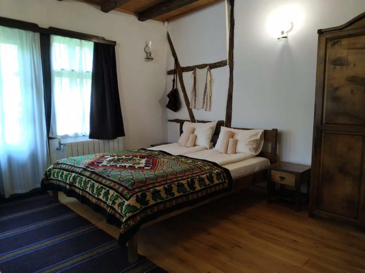 Dedovite Kashti Hotell Stefanovo  Eksteriør bilde